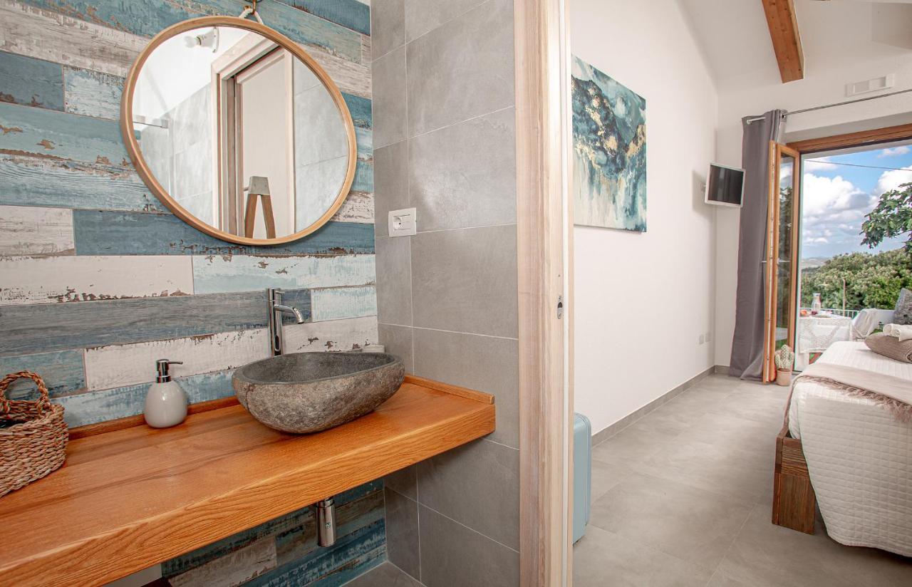 La Casa Di Memmi Suites & Rooms ซานตา เตเรซา กัลลูรา ภายนอก รูปภาพ
