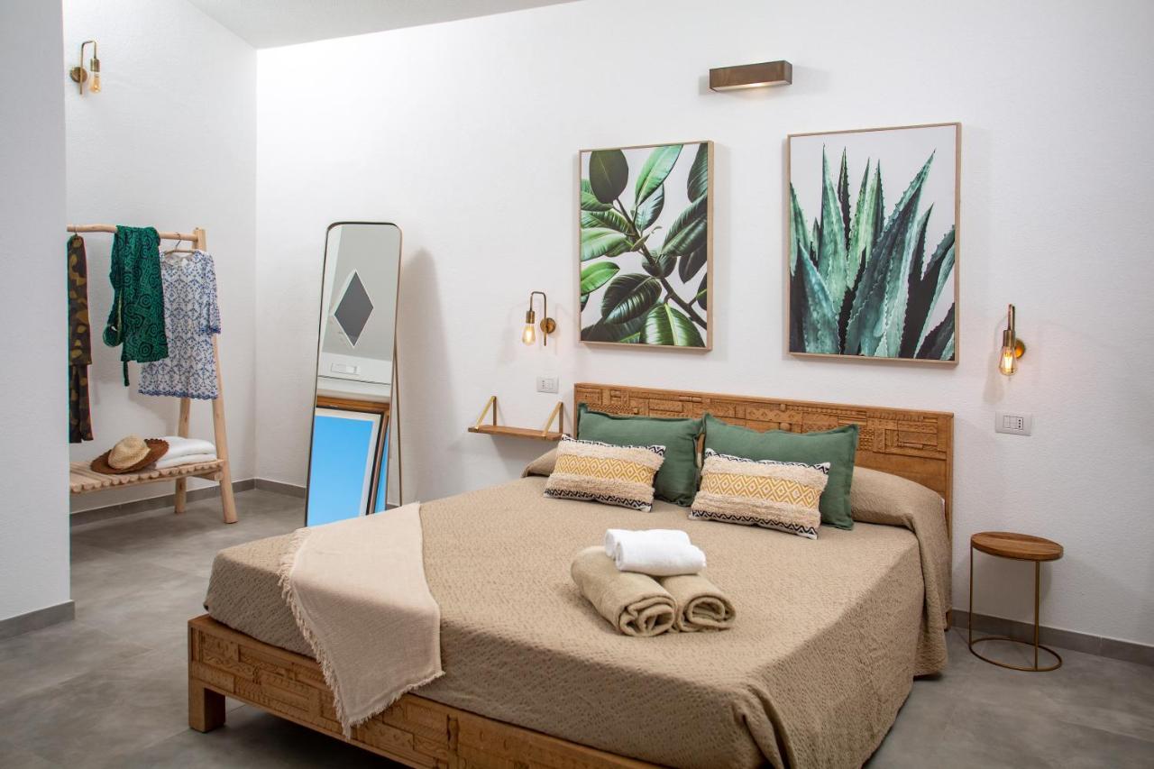 La Casa Di Memmi Suites & Rooms ซานตา เตเรซา กัลลูรา ภายนอก รูปภาพ
